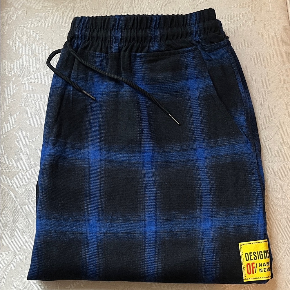 Men’s Blue and Black Plaid Sweatpants - Size L, Loose Fit - NWOT